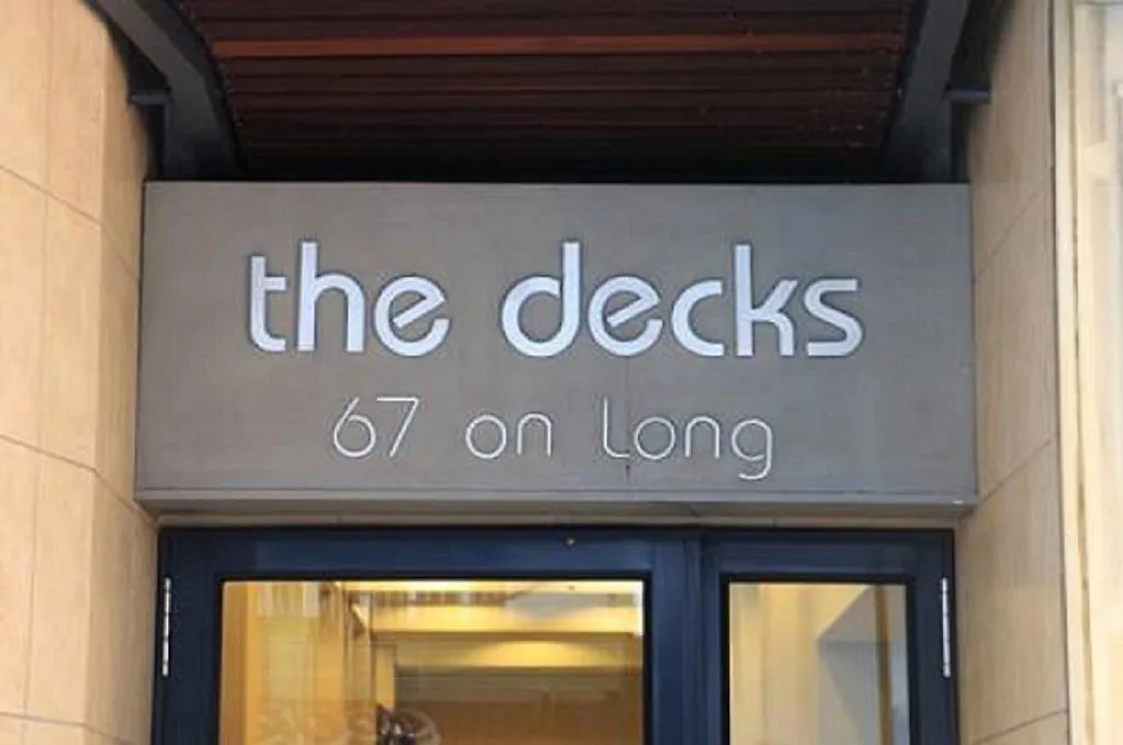 Apartment The Decks 1006